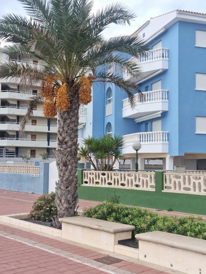 The Beach Across The Street Peñíscola 外观 照片